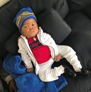 Meet your Posher, Evelyn